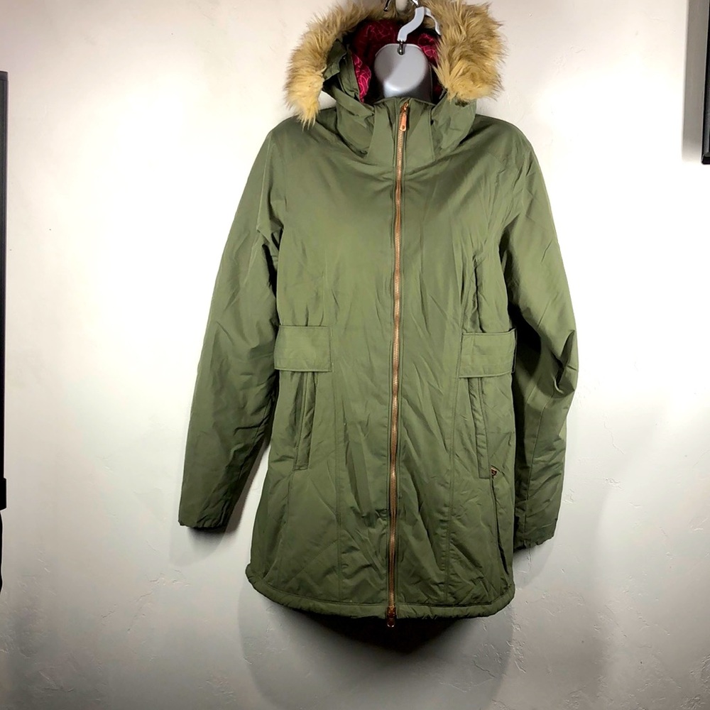 Mountain Hardwear green jacket size medium